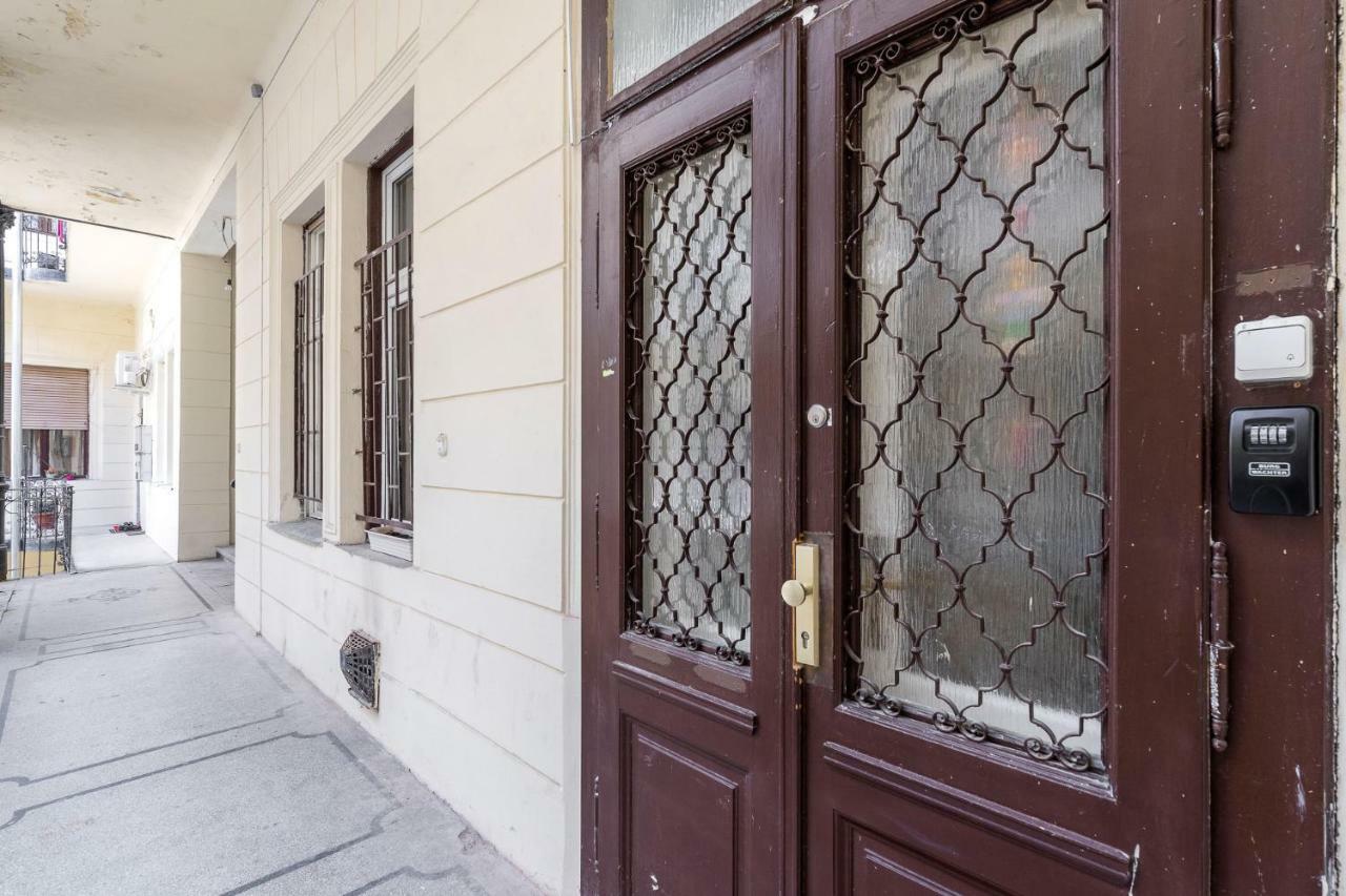Izabella Home Budapest Exterior photo