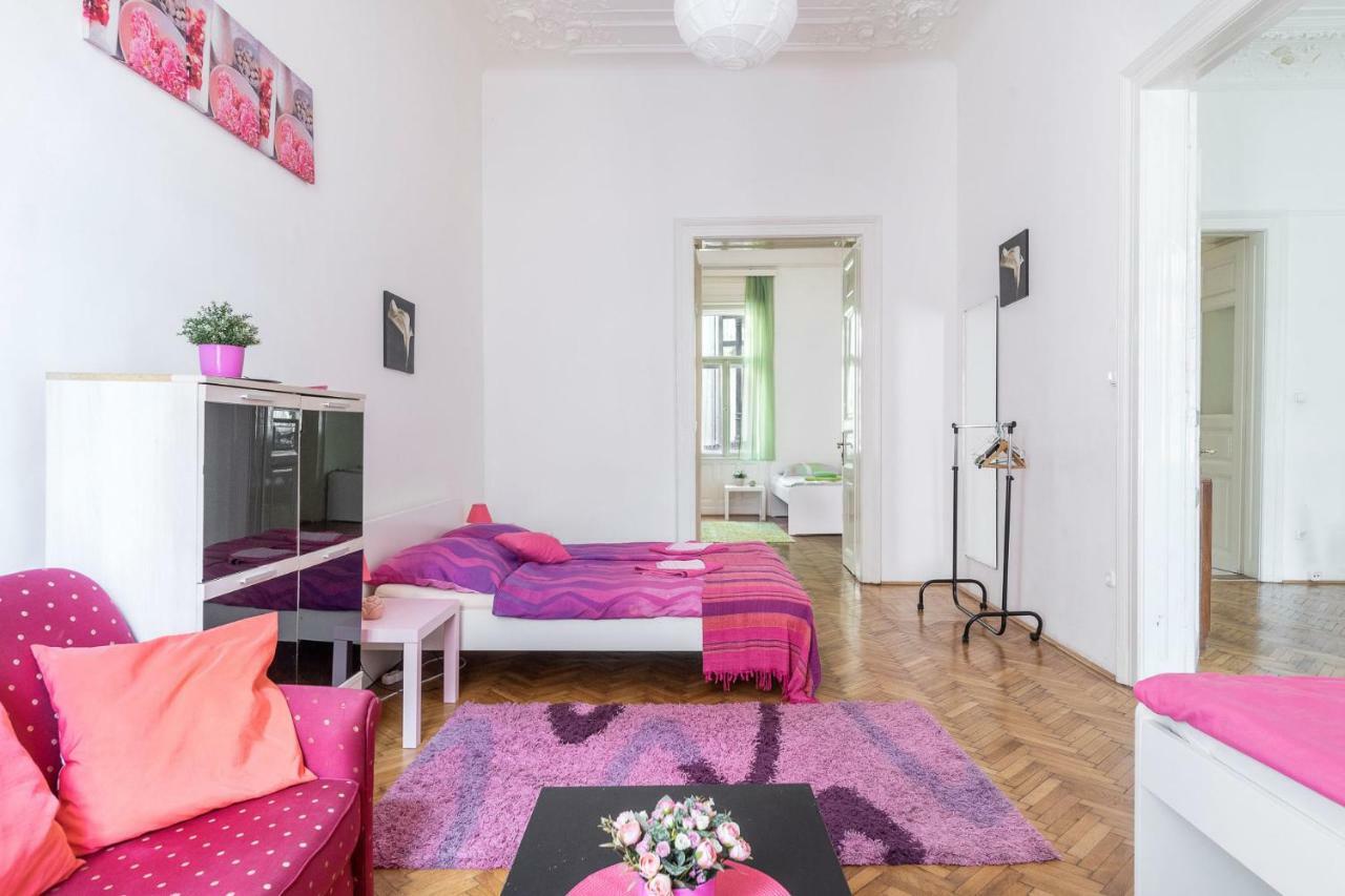 Izabella Home Budapest Exterior photo